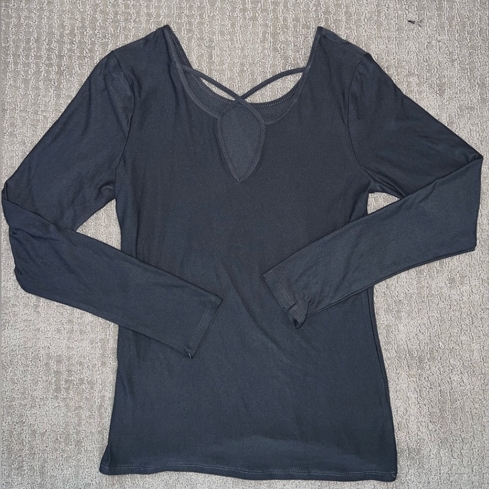 NWOT Daytrip Charcoal Top